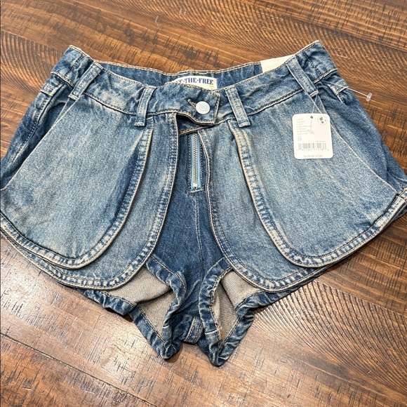 WE THE FREE Prince Street Denim Short - Picture 6 of 12